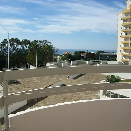 Torre Verde 3 Castelos * פורטימאו